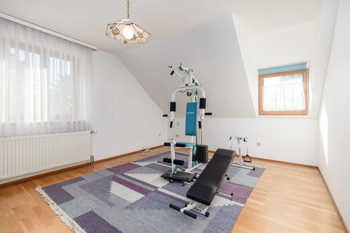 21 Zimmer OG