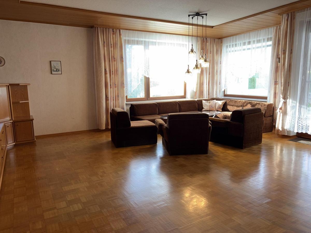 02 Wohnzimmer