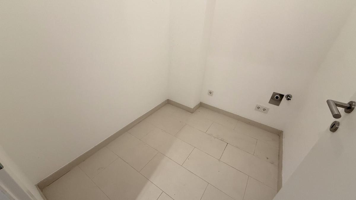 Abstellraum mit WM-Anschluss