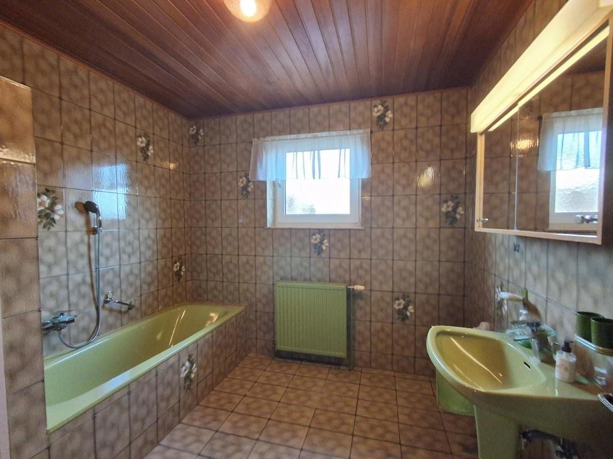 8 Badezimmer 1220