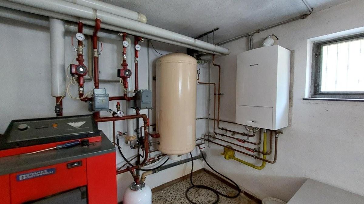 20 Heizraum Gastherme Junkers UG 1220