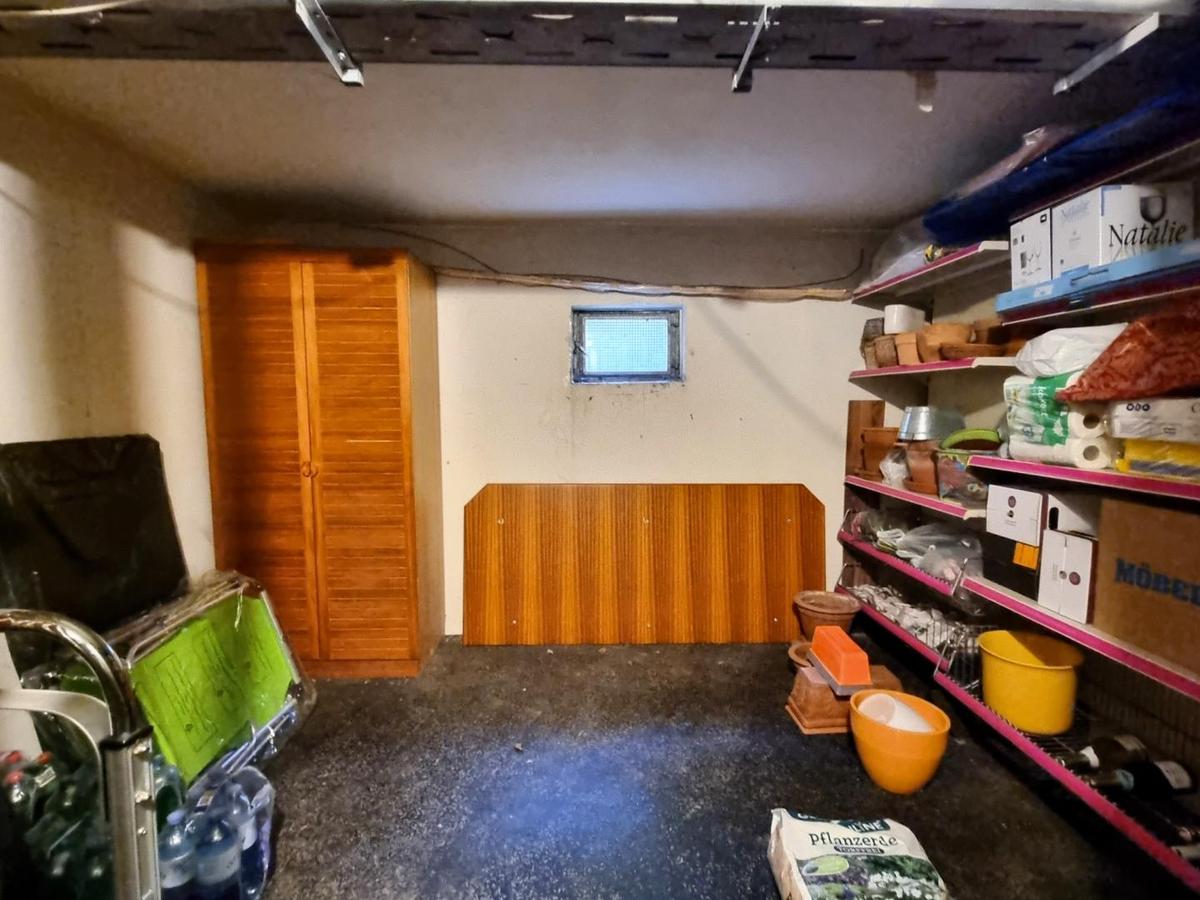 Großes Kellerabteil