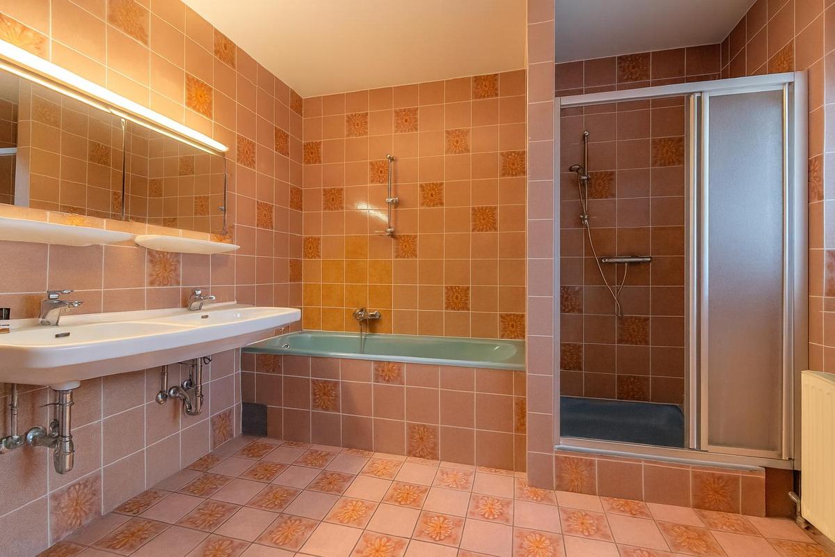 Bild 8, Badezimmer EG