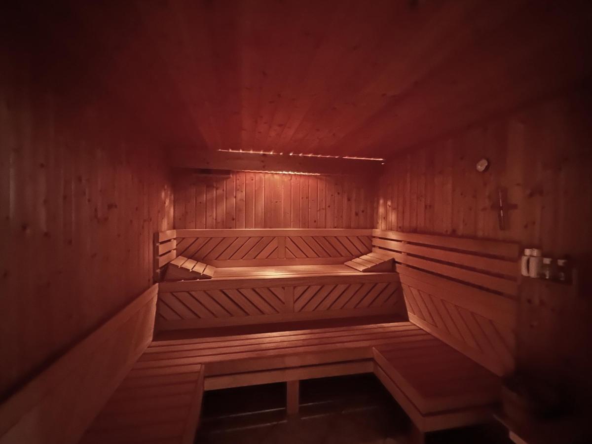 21 KG - Sauna