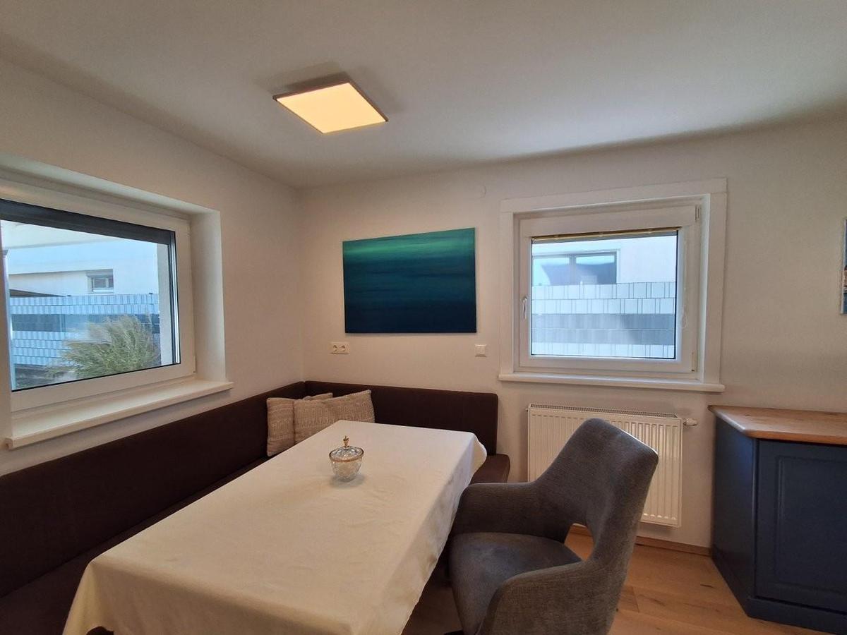 17 Küchenessplatz EFH 1220