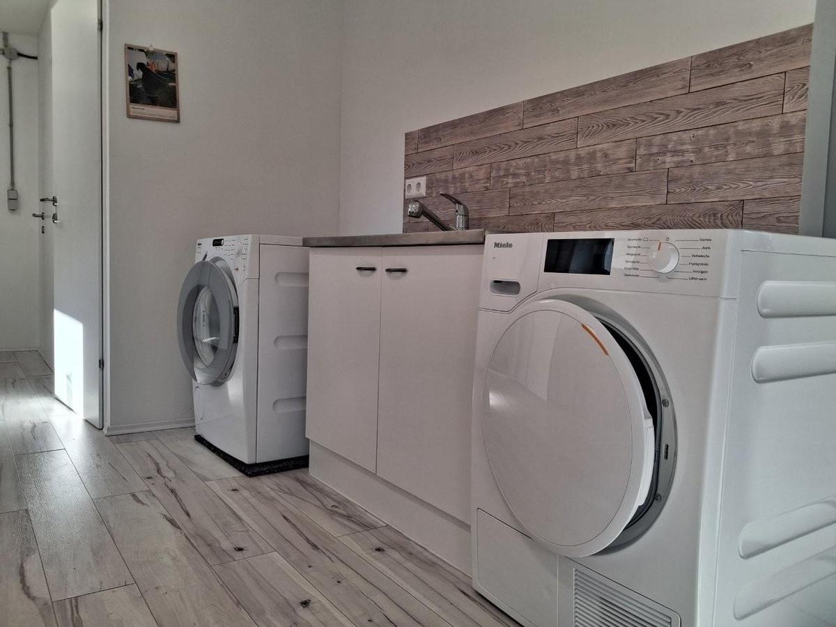 19 Waschmaschinenraum EFH 1220