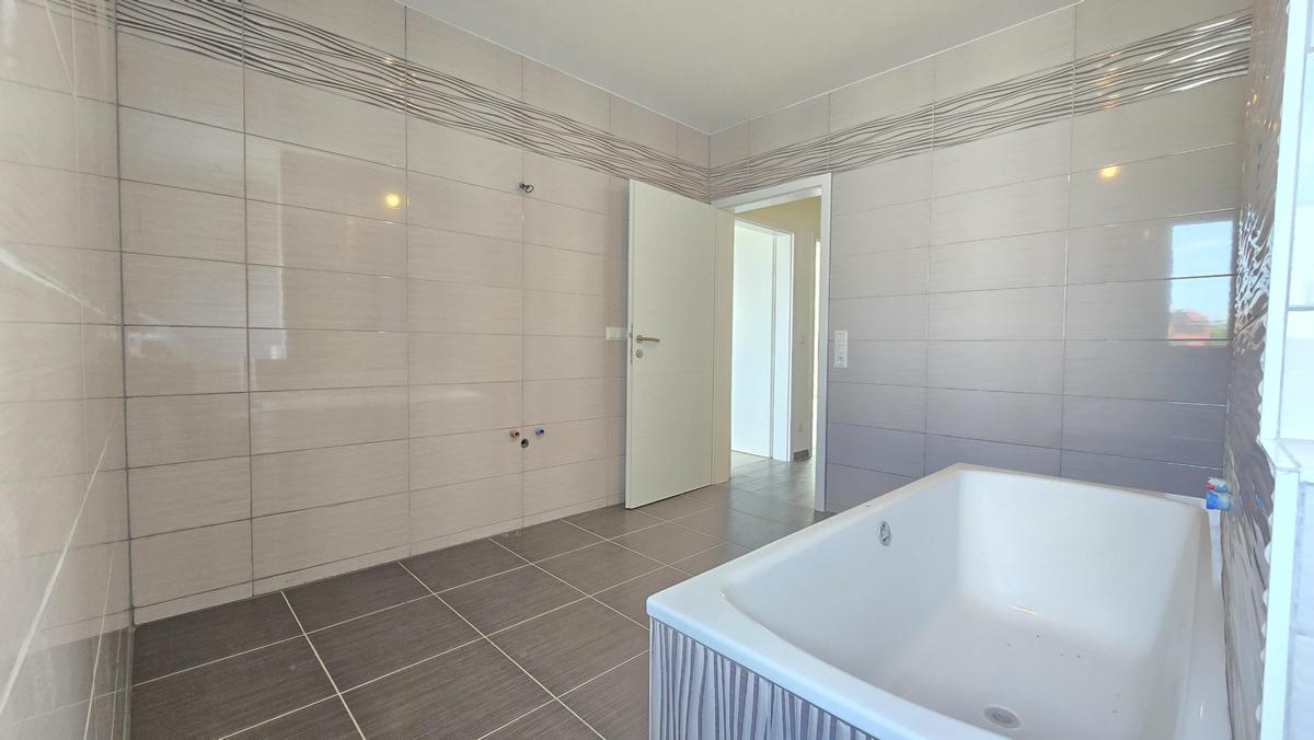 11 Badezimmer