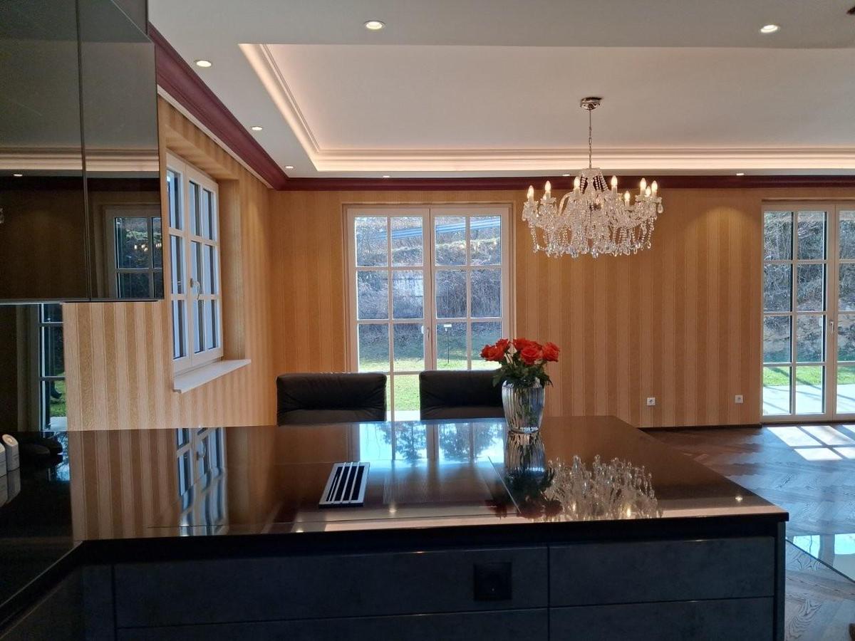 7 Küche mit Bar 2721