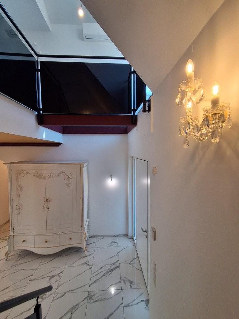 17 Aufgang 1. OG 2721