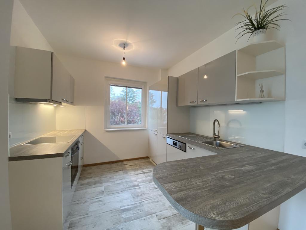 top ausgestattete Küche