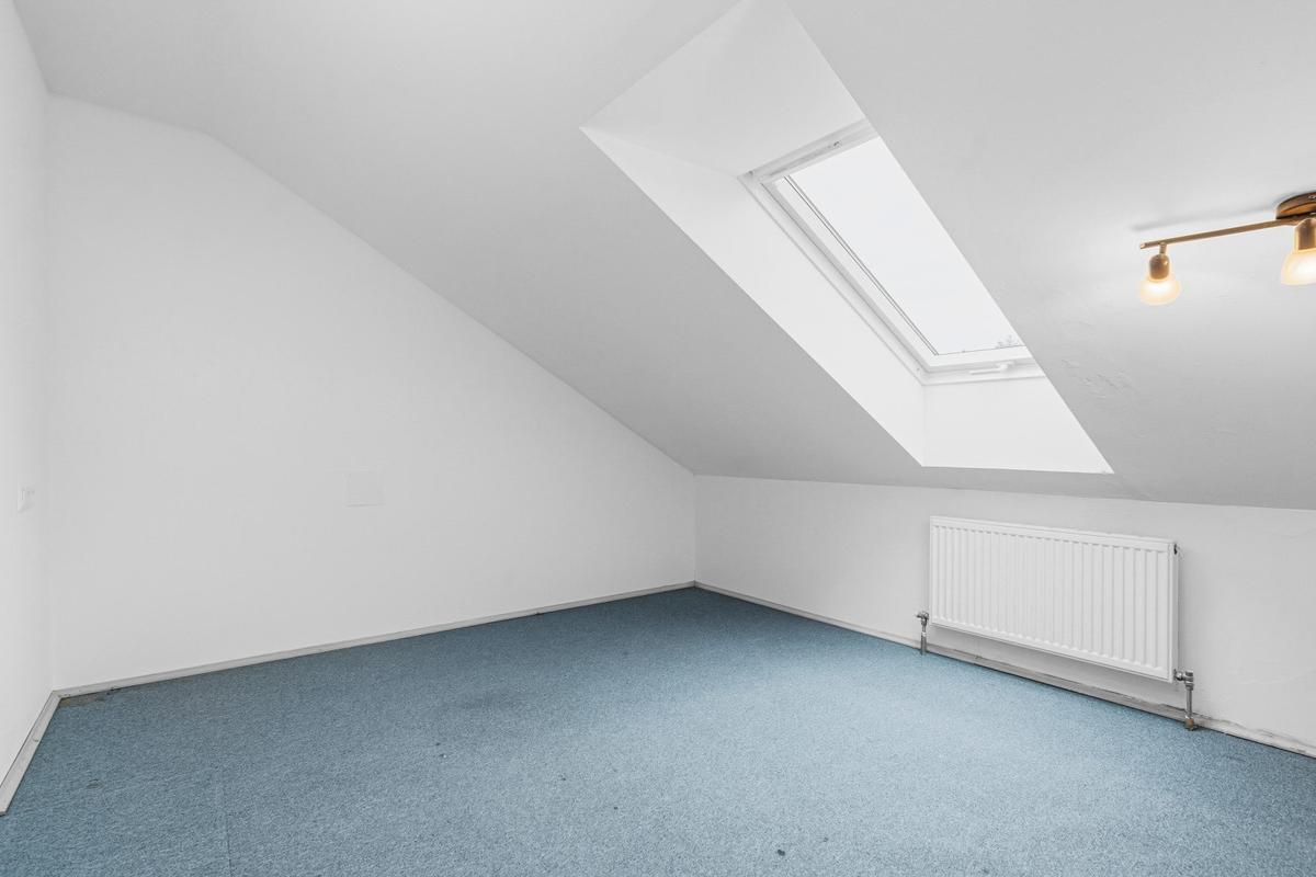 Zimmer DG Dachschräge