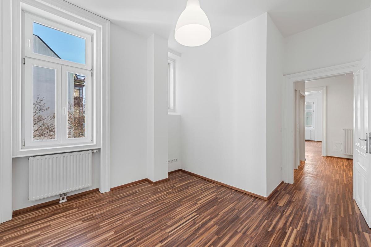 M99_Top 18_PMP_25022026_S01653_09