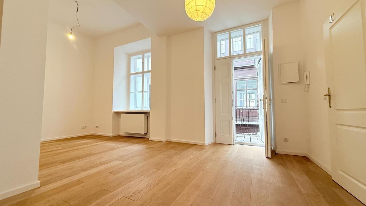 Schlafzimmer mit Zugang zu den Pawlatschen