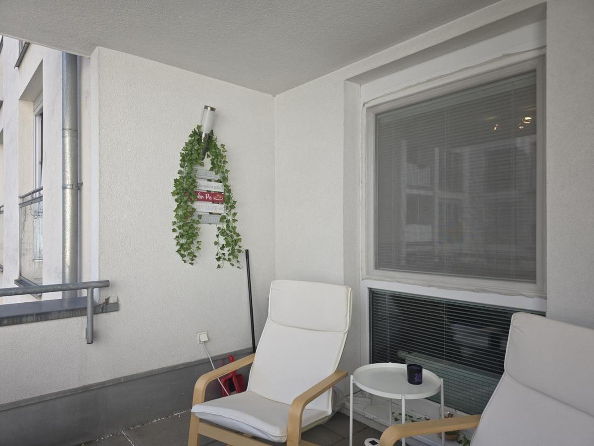 01 MTW 1090 Loggia