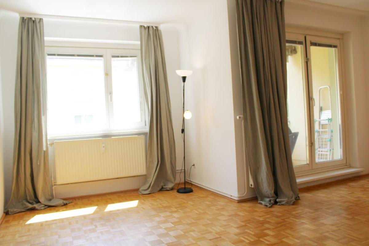 6_Wohnzimmer