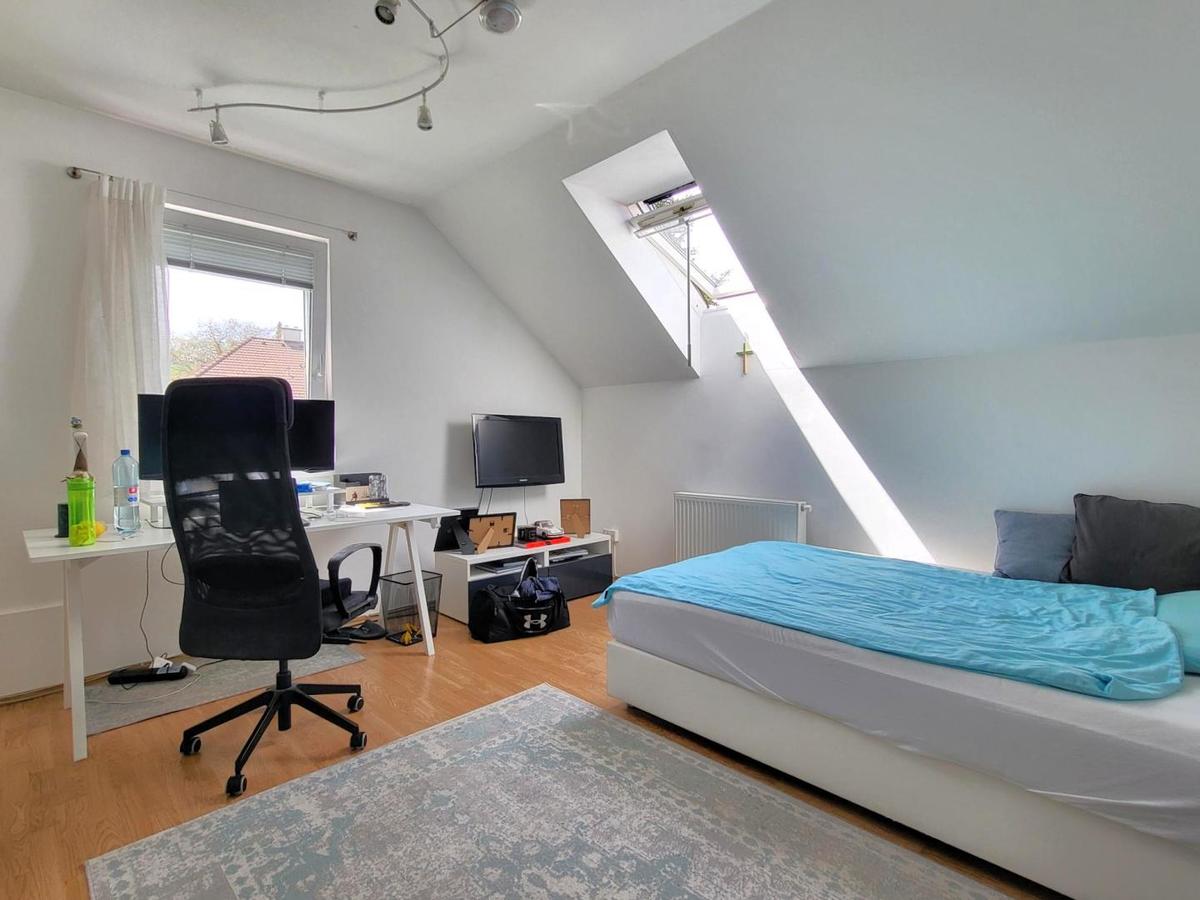 07 Jugendzimmer 1