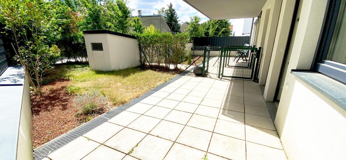 Terrasse und Garten