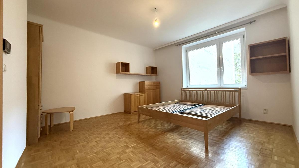 Zimmer 1