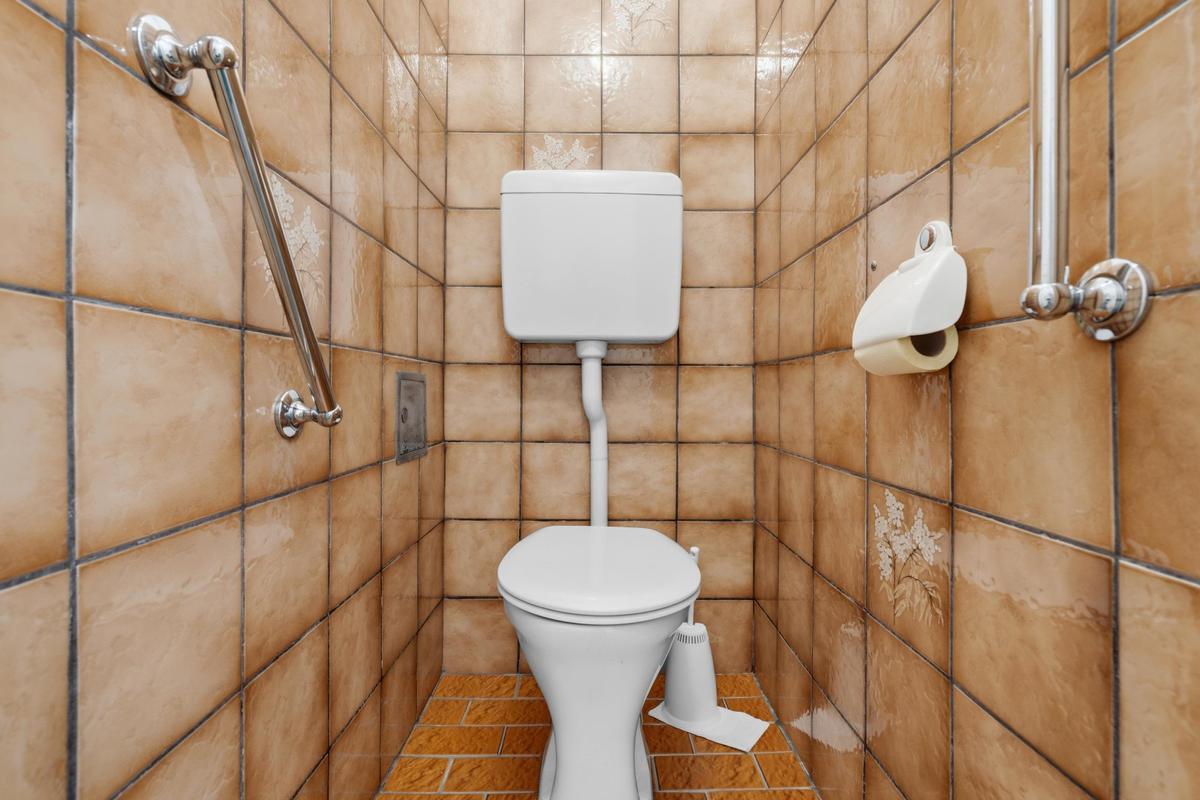 05 WC