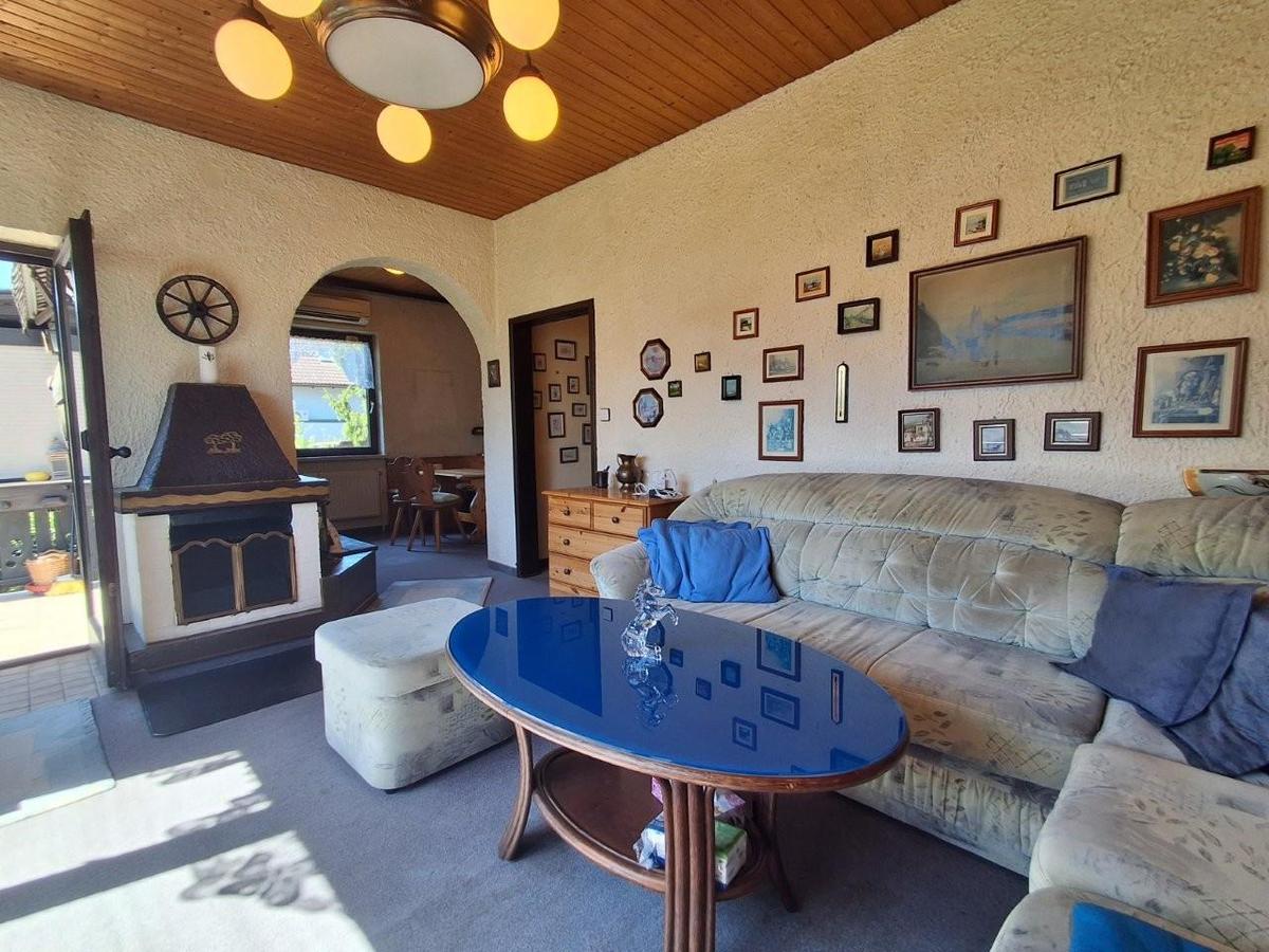 6 Wohnzimmer mit Kamin 1220