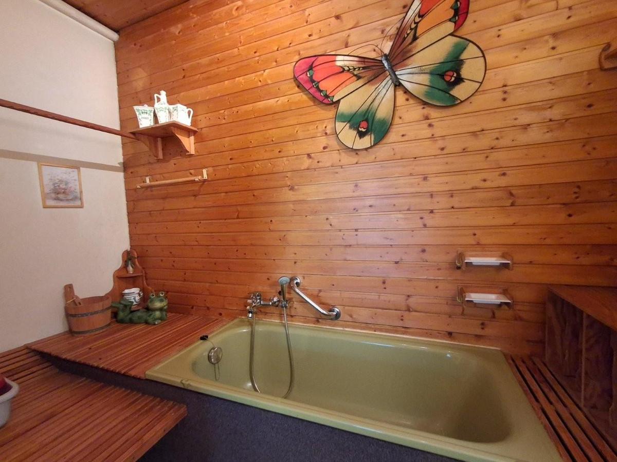 14 Badewanne 1220