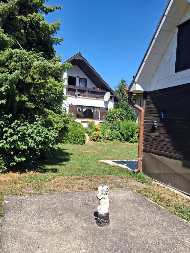 26 Grillplatz 2. Terrasse 1220