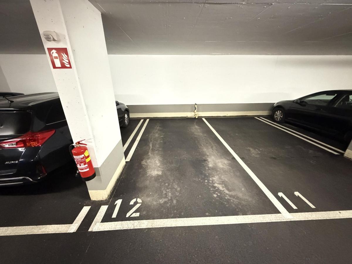ETW 1220 Wien - Parkplatz