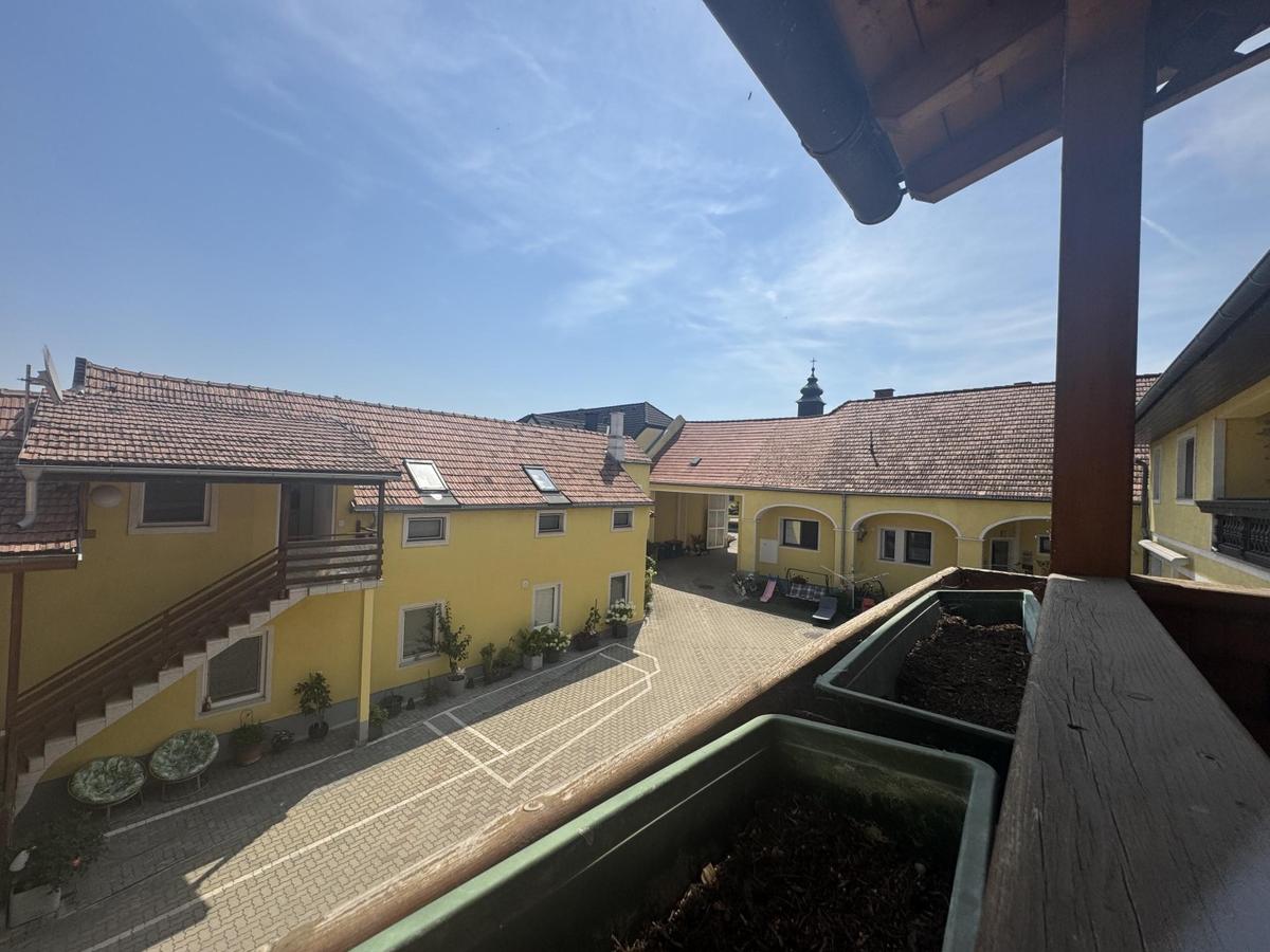 01 Mietwohnung in Michelndorf