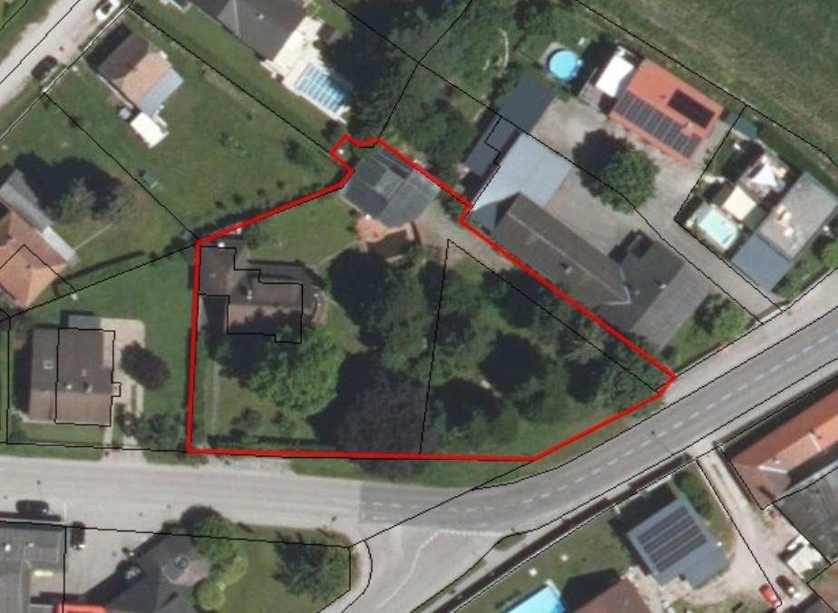 Variante 3 mit 2422 m²