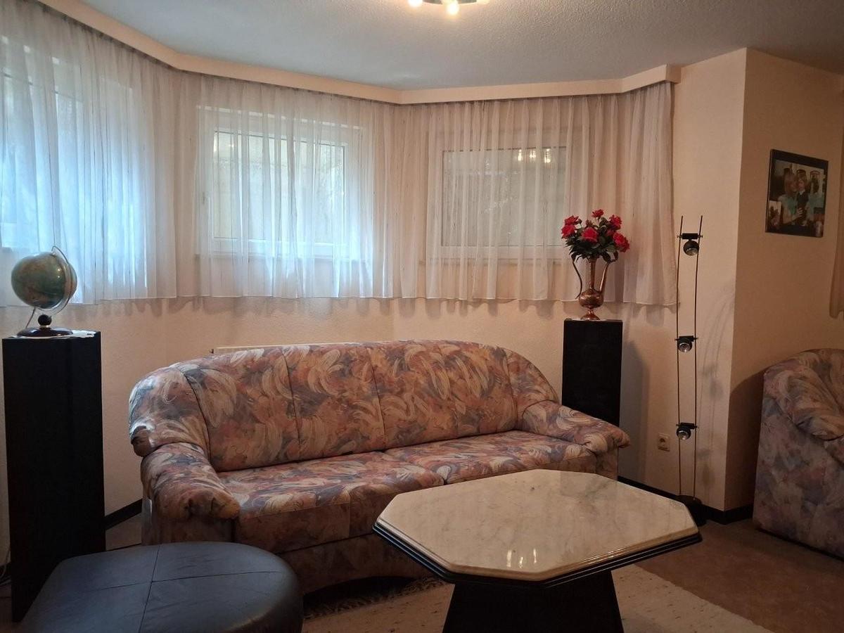 21 Wohnzimmer UG Strasshof