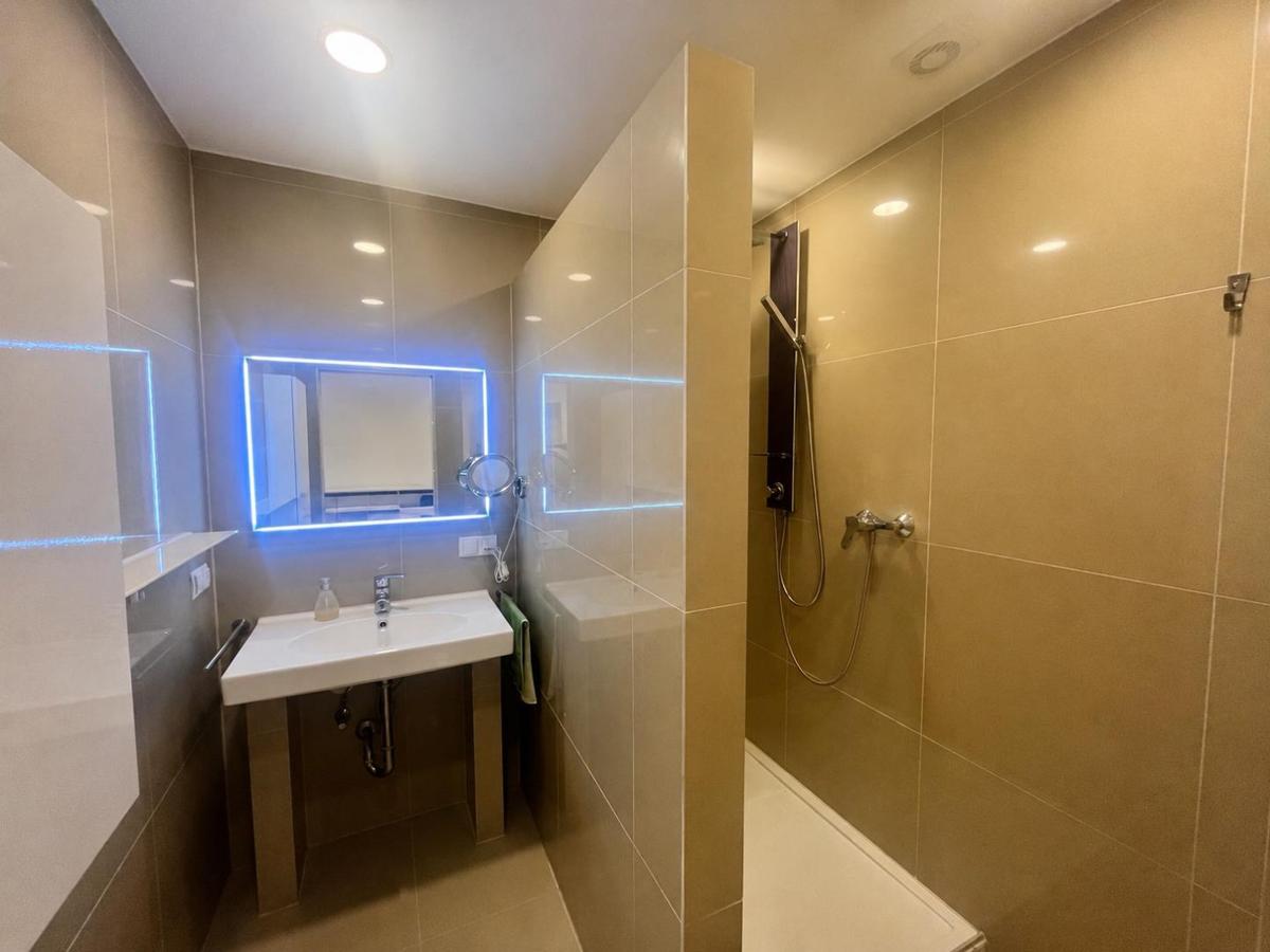 11 Badezimmer