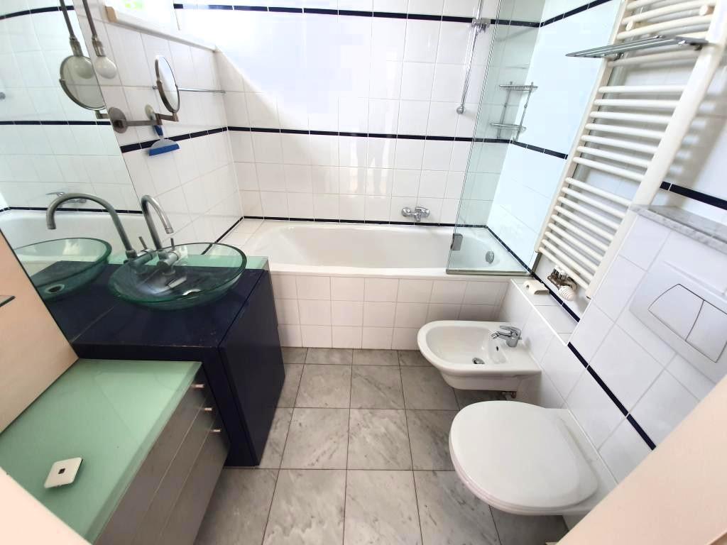 Badezimmer (WC Nr 2)
