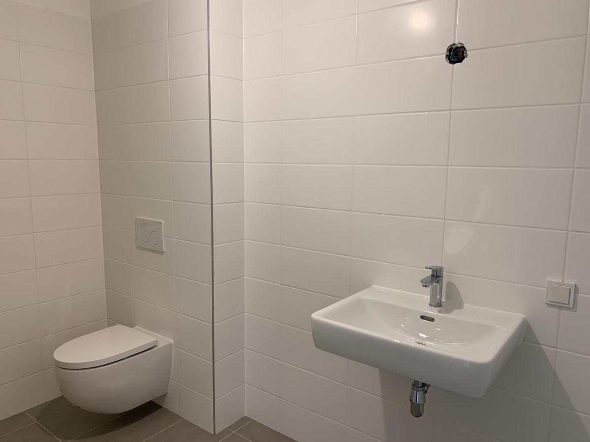 2.WC