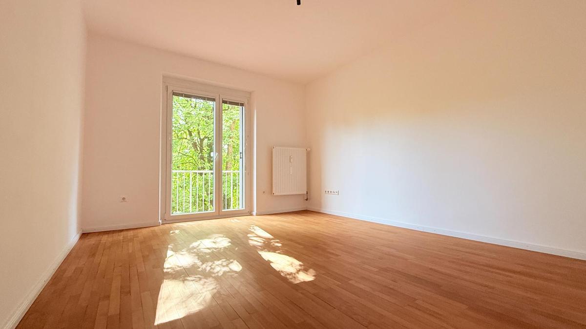 Zimmer in den begrünten Innengarten