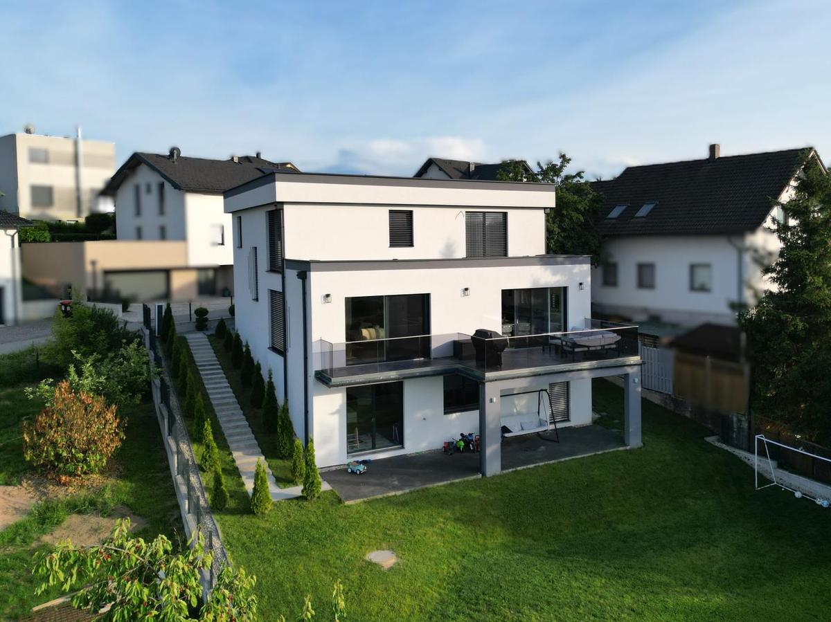 AUSSERGEWÖHNLICHES HAUS NAHE NEULENGBACH Obj. 4232