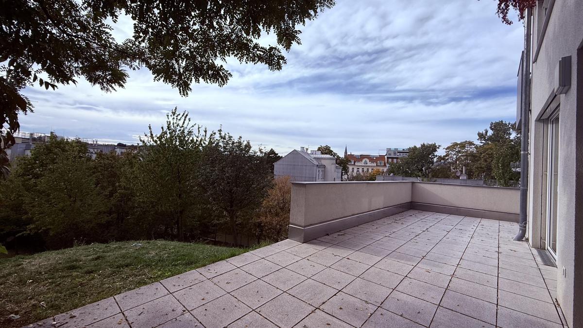 Terrasse mit Weitblick (Abendsonne)