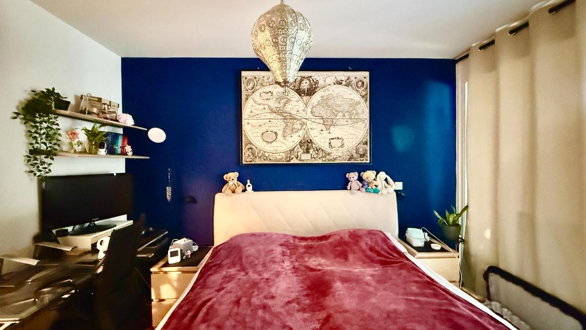 Schlafzimmer 1