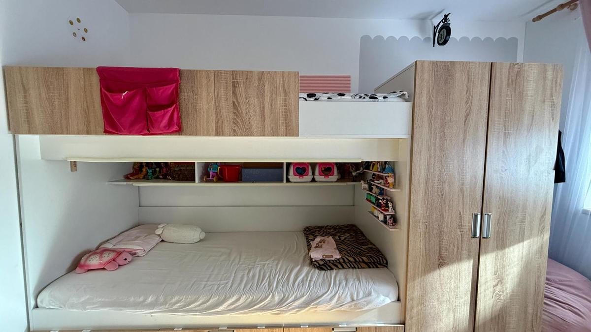 Schlafzimmer 2