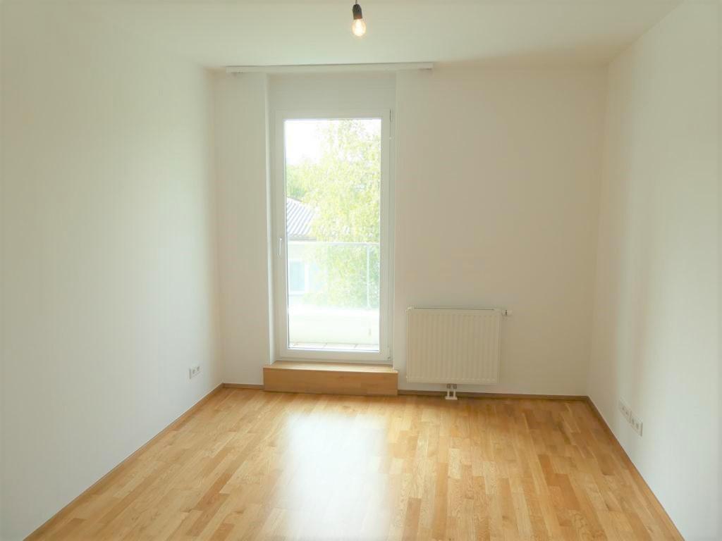Schlafzimmer mit Terrassenausgang