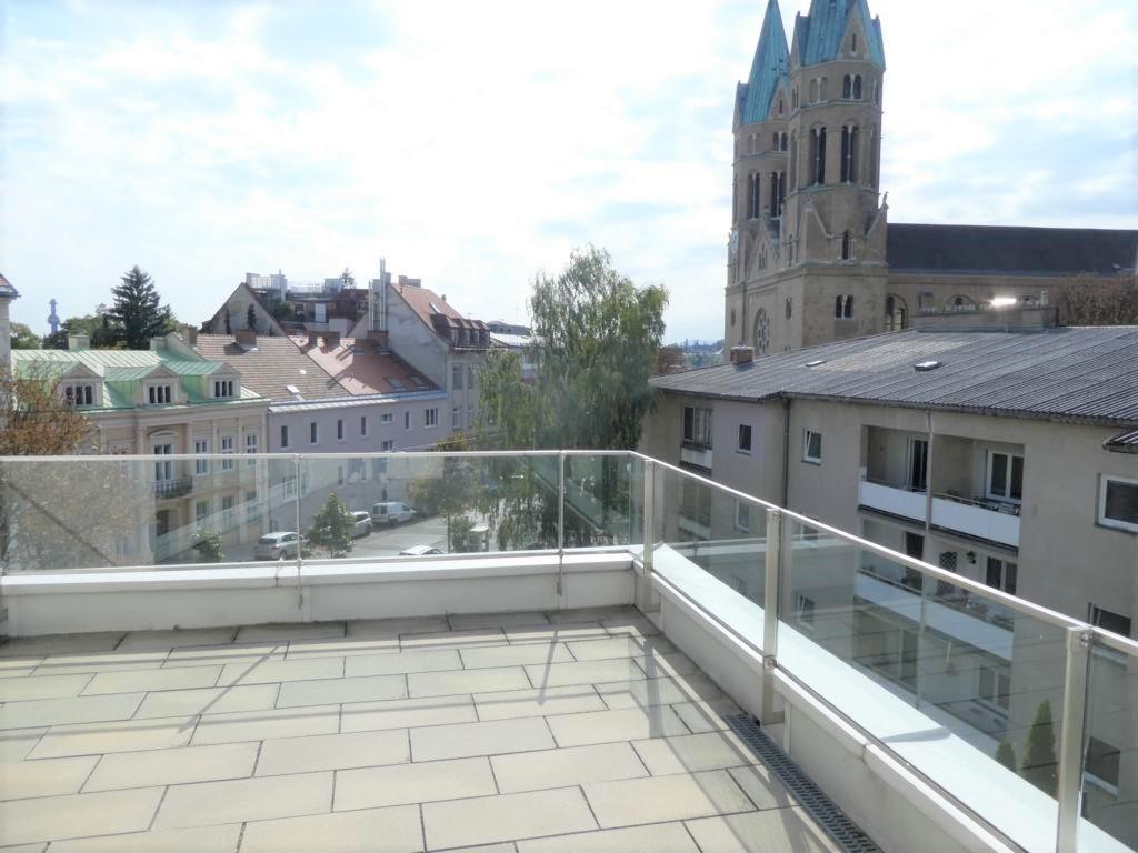 toller Blick