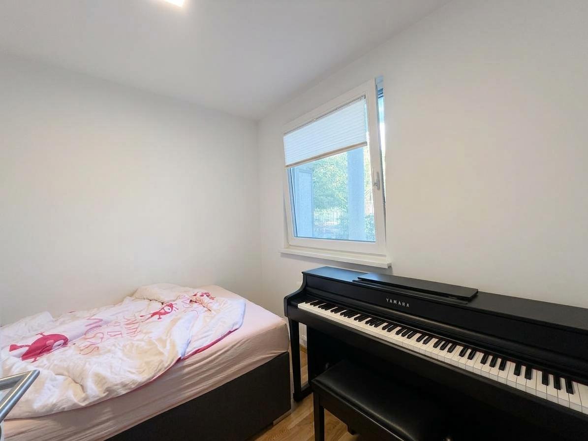 Schlafzimmer/Büro EG