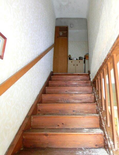 Treppe hinauf
