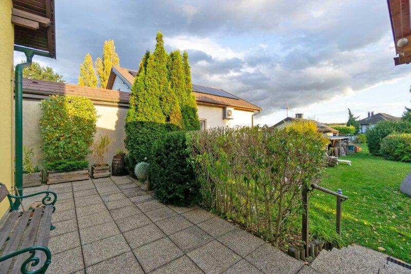 Terrasse Richtung Ost