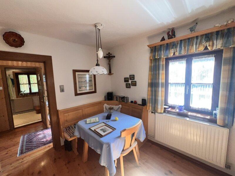 Küche mit Essbereich