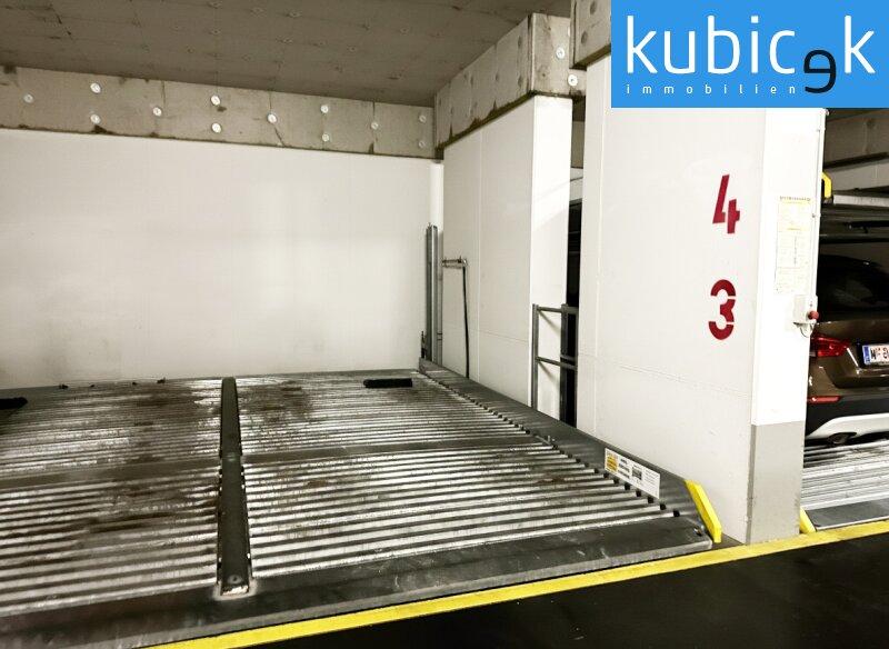 Garagenplatz/Doppelparker