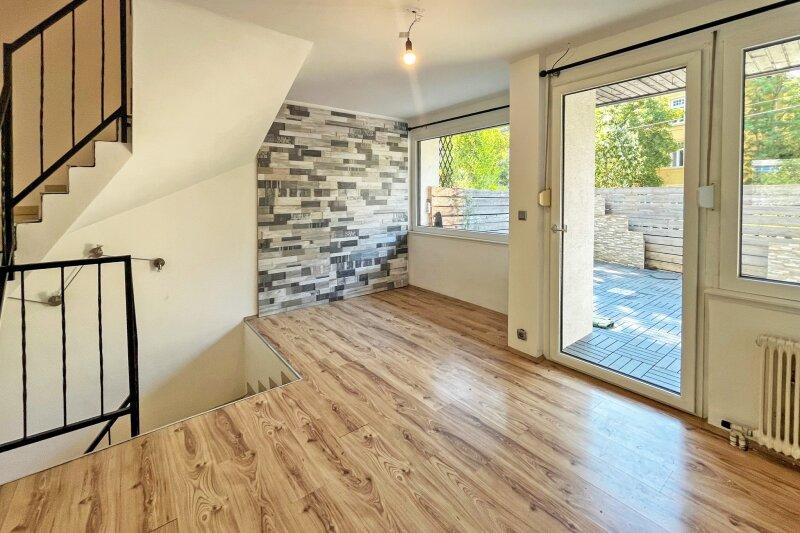 Wohnzimmer Ausgang Terrasse