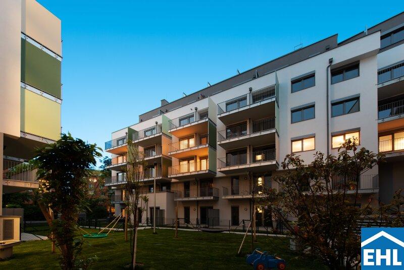 Hausansicht bei Nacht 1.2