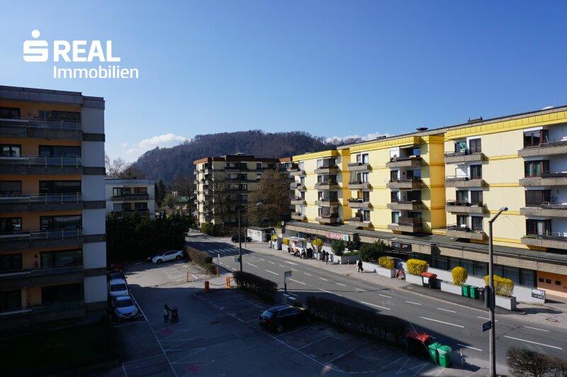 Blick vom Balkon Richtung Kapuzinerberg