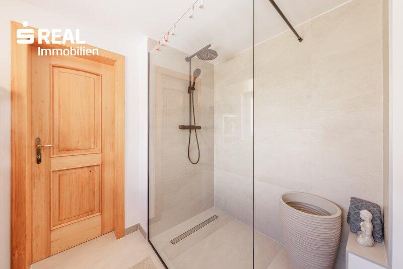 Badezimmer 1