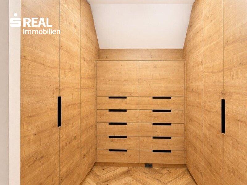 begehbarer Kleiderschrank